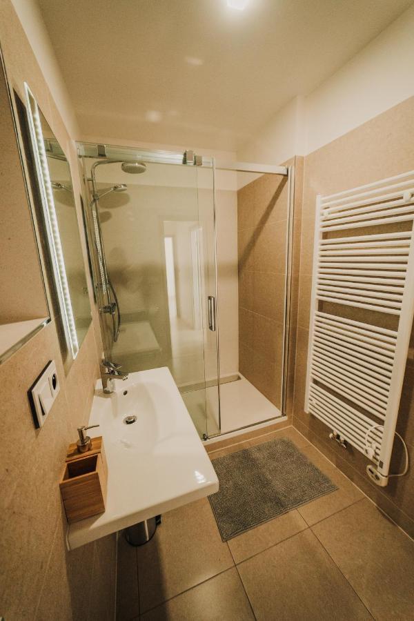 New Equipped Apartment In The City Center Plzeň Exterior foto
